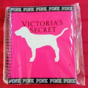 NWT VS PINK notebook